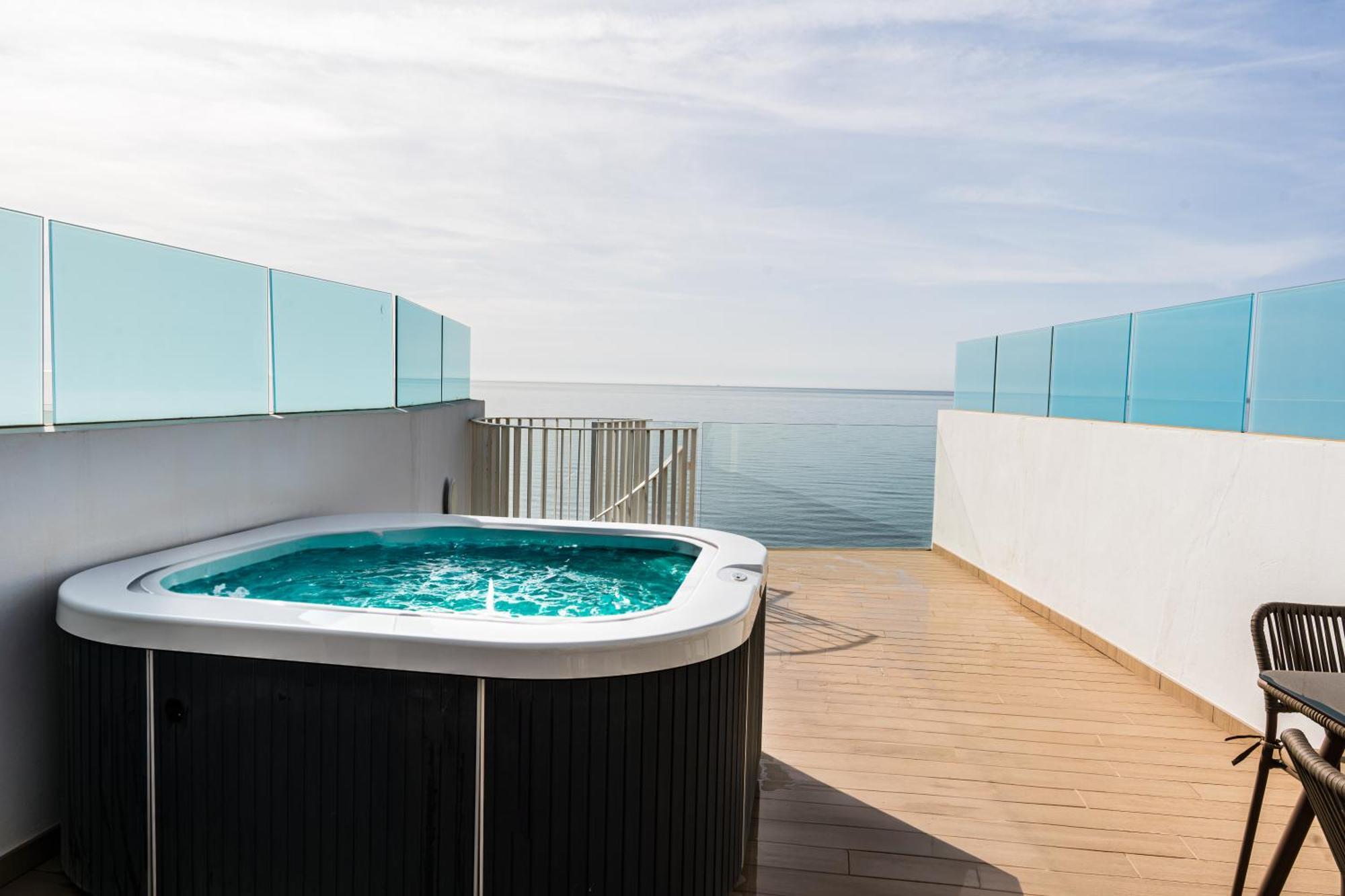 Panoramic Seaview Penthouse The Wave Apartman Fuengirola Kültér fotó
