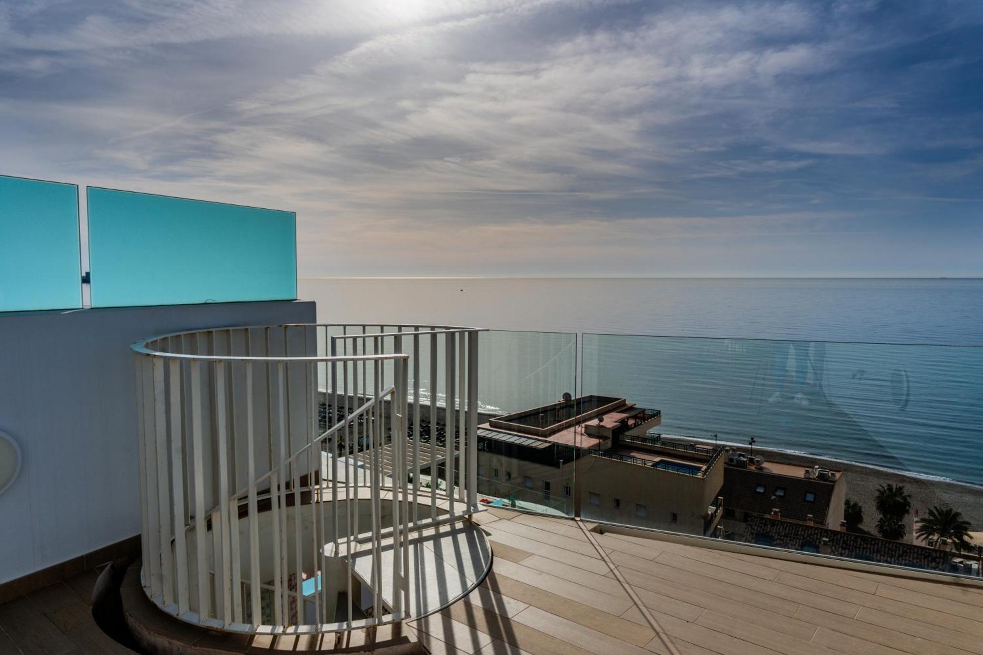 Panoramic Seaview Penthouse The Wave Apartman Fuengirola Kültér fotó